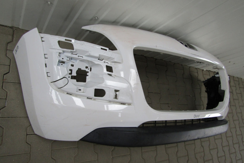 Prednji branik Peugeot 3008 1 I 09-12