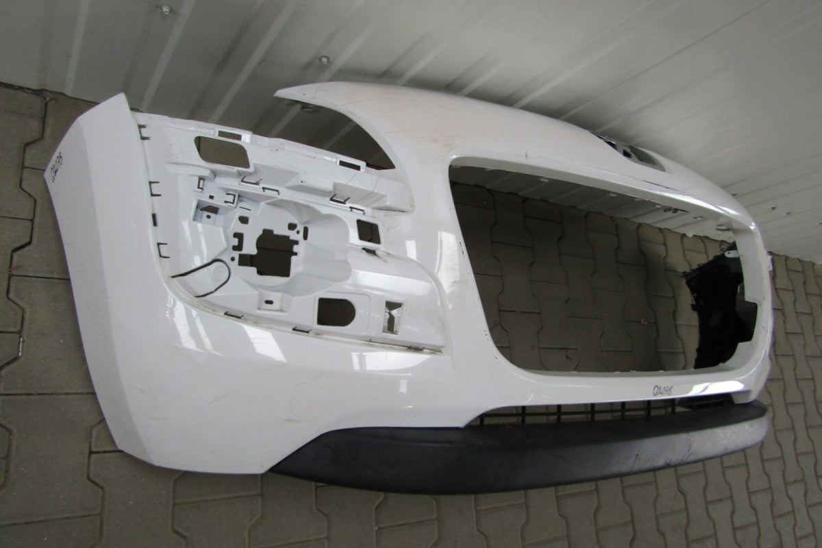 Prednji branik Peugeot 3008 1 I 09-12