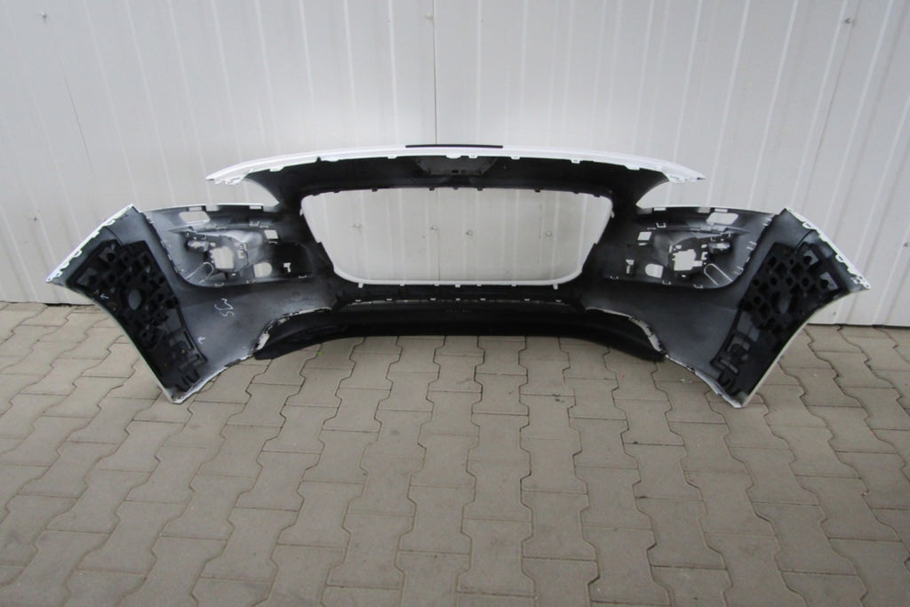 Prednji branik Peugeot 3008 1 I 09-12