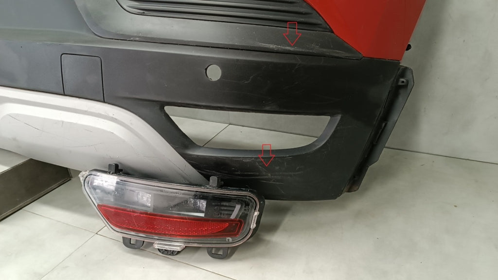 Zadnji branik Renault Captur II 2 19-24 / + LAMPA