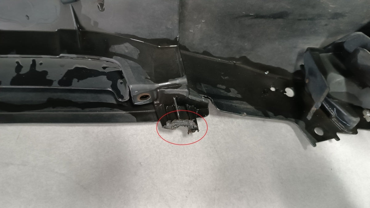 Prednji branik Mazda 3 II BL Sport 09-13