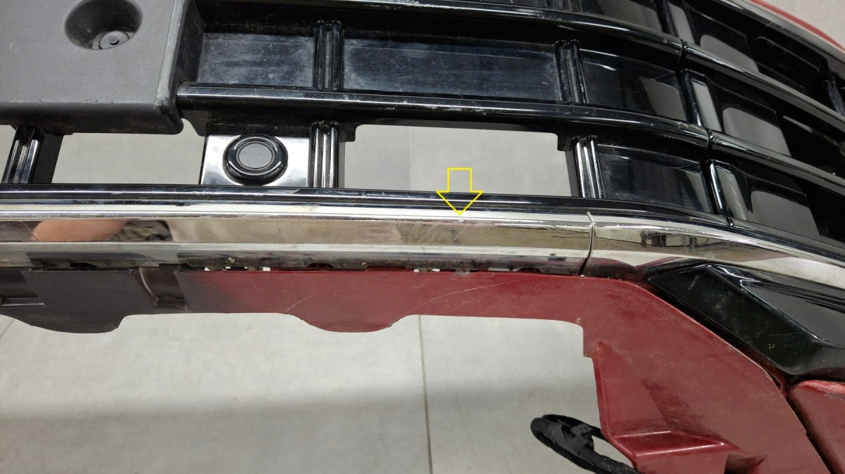 Prednji branik VW Volkswagen Touareg 760 R Lift 23- (+ LEDY)
