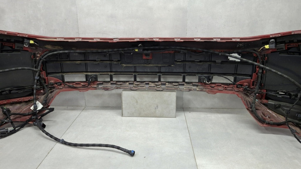 Prednji branik VW Volkswagen Touareg 760 R Lift 23- (+ LEDY)