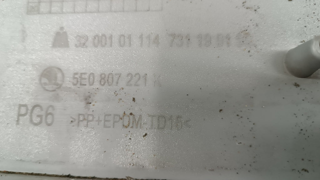Prednji branik Skoda Octavia 3 III 5E0 SCOUT 12-16
