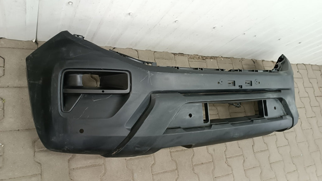 Prednji branik Volkswagen VW Amarok II 23-