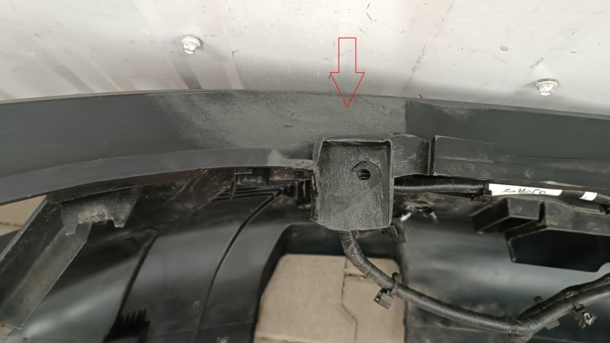 Prednji branik Volkswagen VW Amarok II 23-