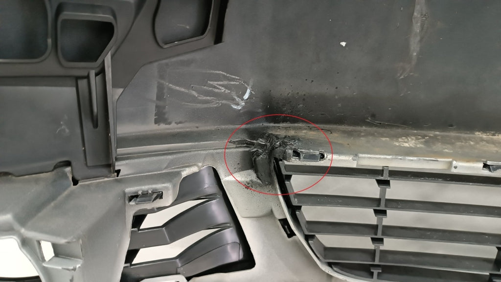 Prednji branik Volkswagen VW GOLF 6 VI 5K0 R-LINE Kombi 08-12