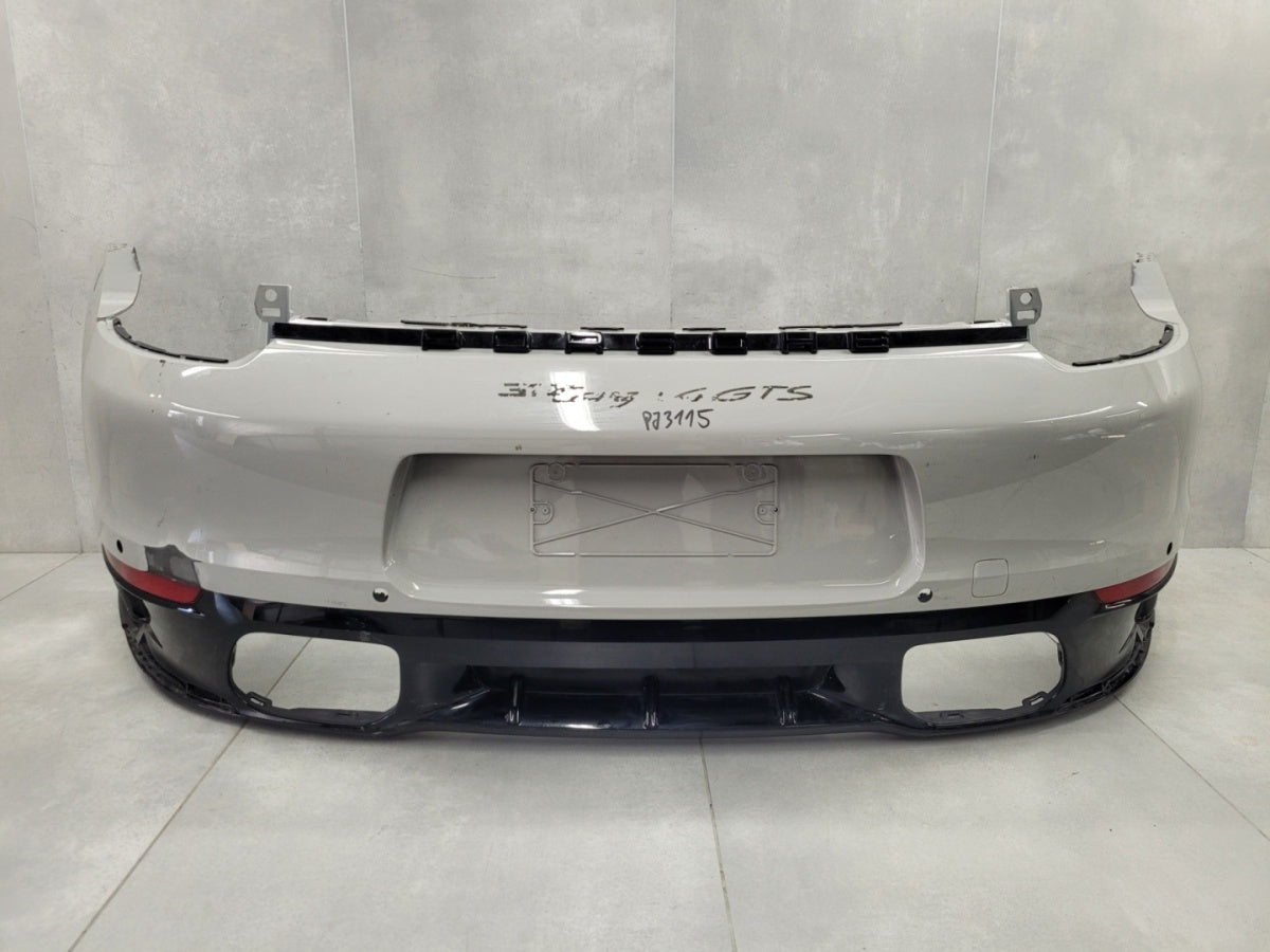 Zadnji branik Porsche 911 992 GTS 19-24