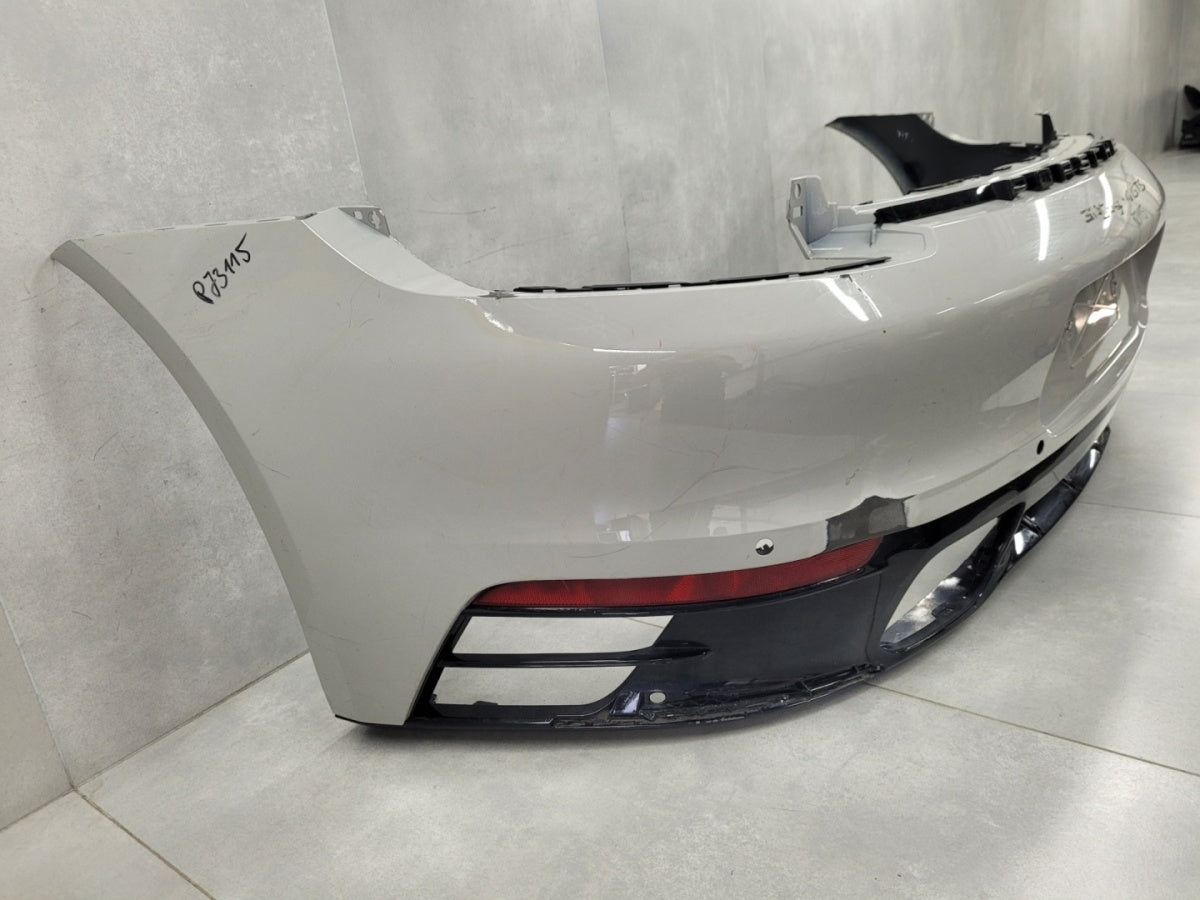 Zadnji branik Porsche 911 992 GTS 19-24