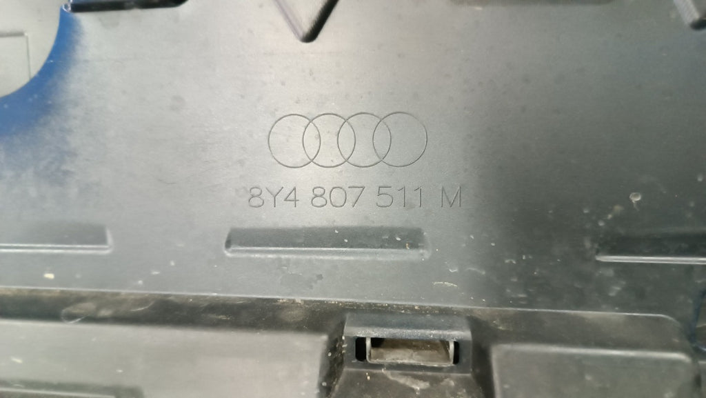 Zadnji branik Audi A3 8Y4 S-LINE Sportback LIFT 24-