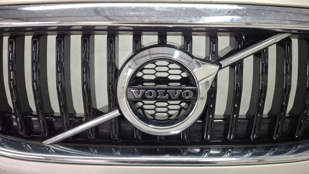 Prednji branik Volvo V40 2 II Cross Country Lift 16-19