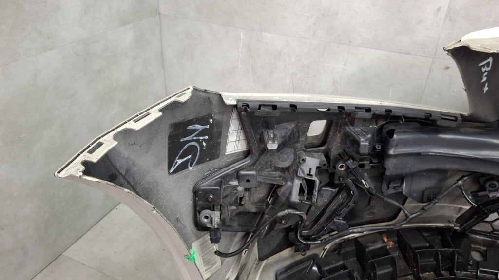 Prednji branik Volvo V40 2 II Cross Country Lift 16-19