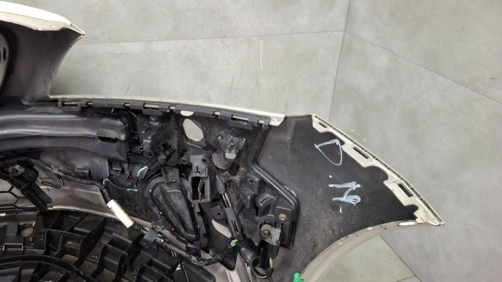 Prednji branik Volvo V40 2 II Cross Country Lift 16-19