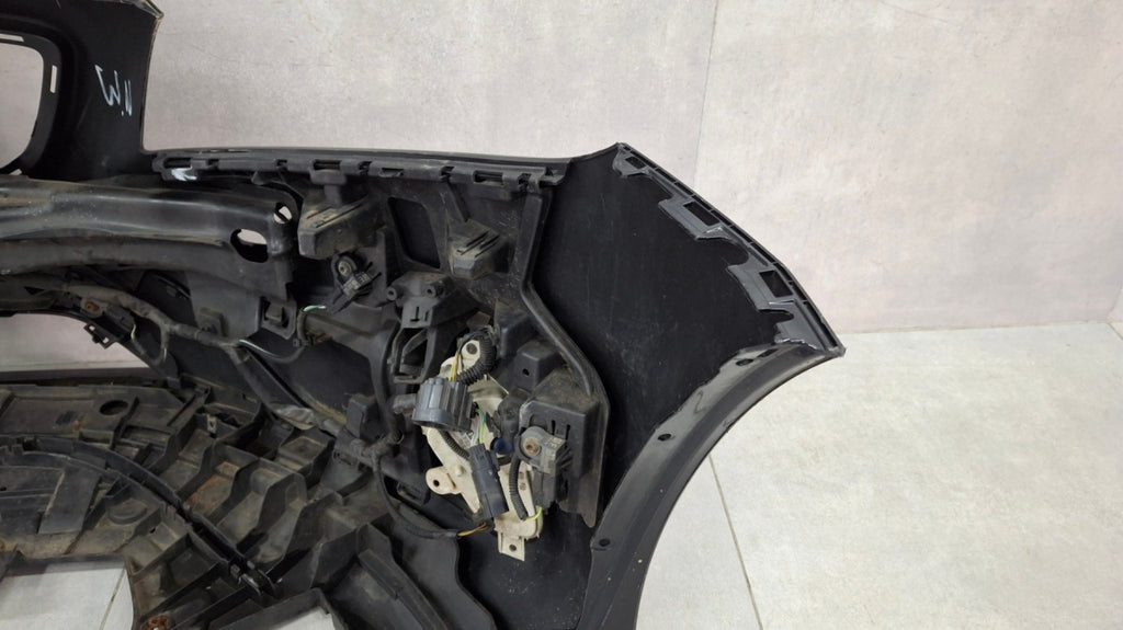 Prednji branik Volvo V40 R-Design 12-19 / + halogeny + belka