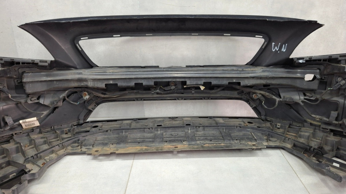 Prednji branik Volvo V40 R-Design 12-19 / + halogeny + belka