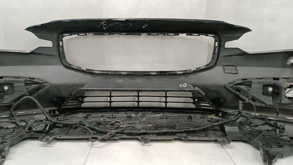 Prednji branik Volvo V60 S60 III 3 18- / + osłona + wiązka