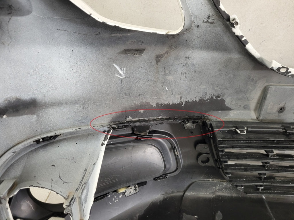 Prednji branik Peugeot 2008 I 1 Lift 16-19