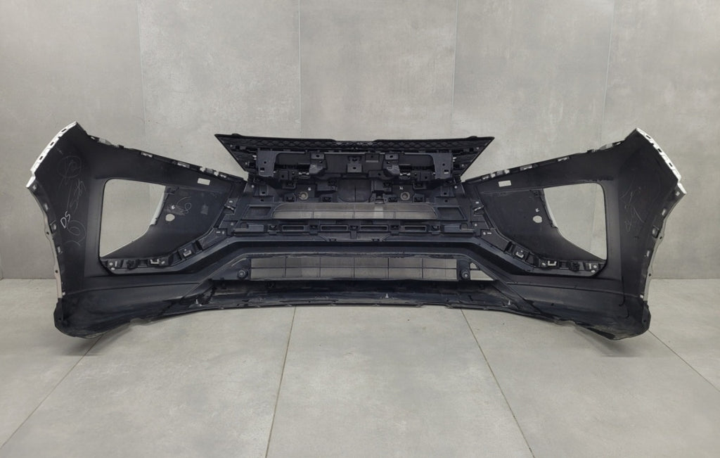 Prednji branik Mitsubishi Eclipse Cross 17-20