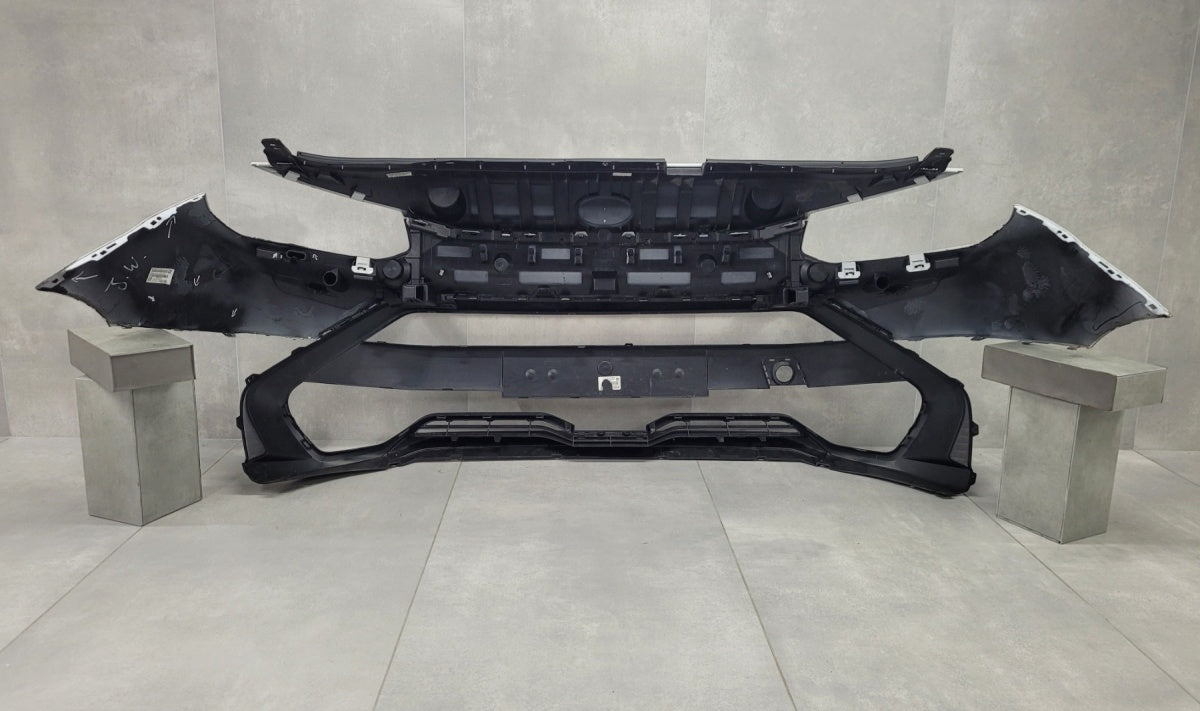 Prednji branik TOYOTA PROACE CITY LIFT 23-