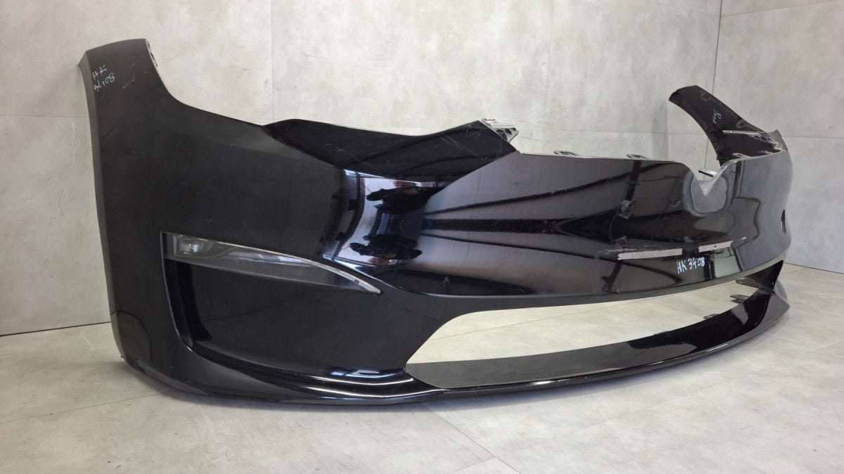 Prednji branik Tesla S Plaid Lift 21- / + 1 maglenka