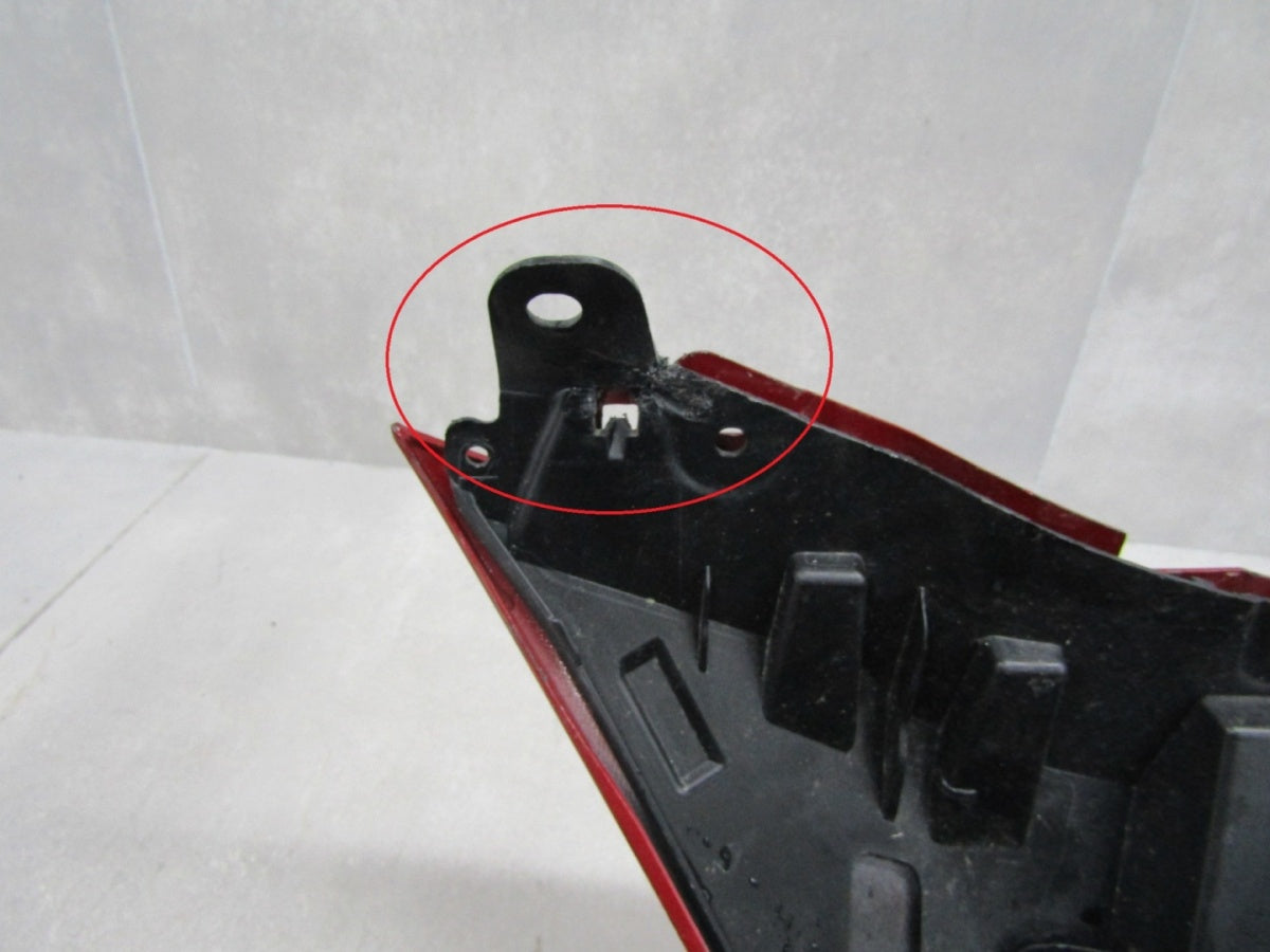 Prednji branik Toyota Yaris Cross 21-