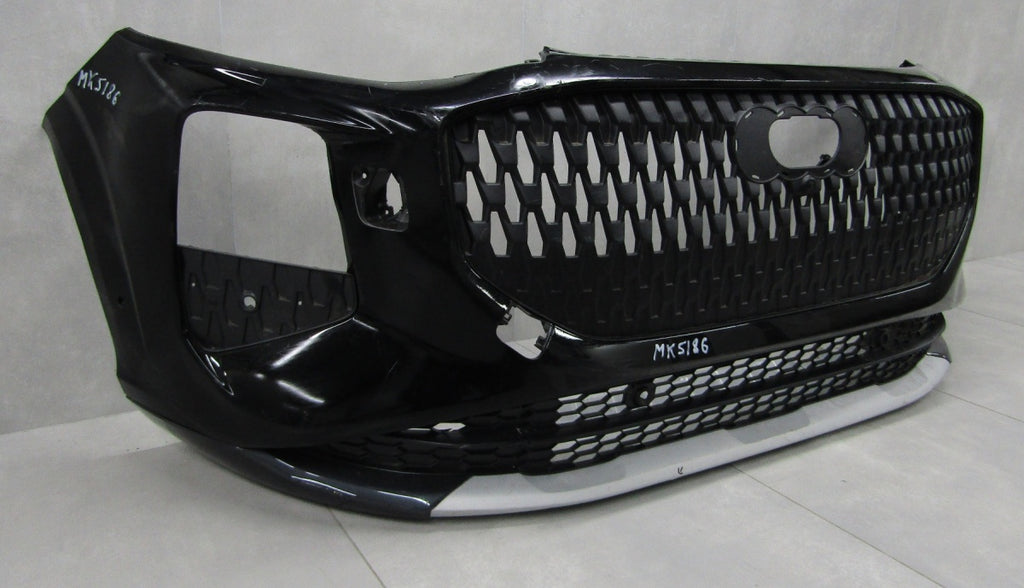 Prednji branik Audi Q3 83H 25-
