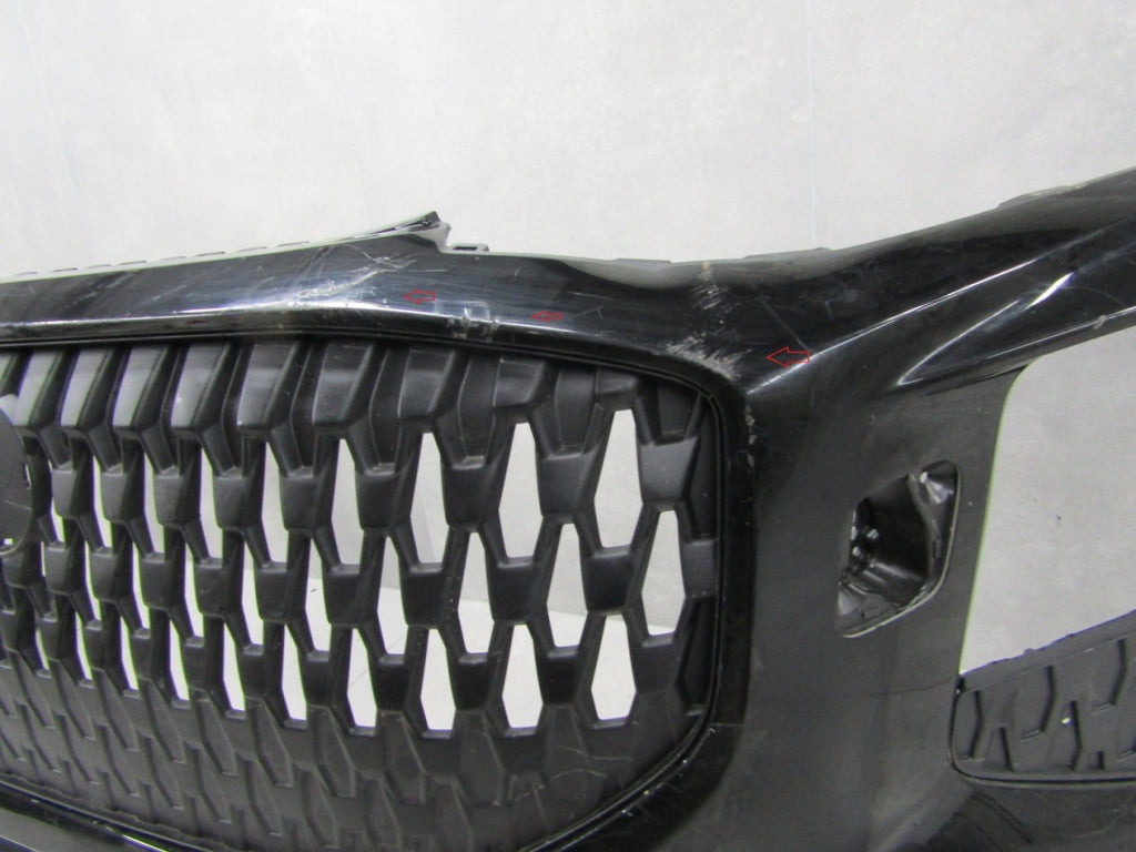 Prednji branik Audi Q3 83H 25-