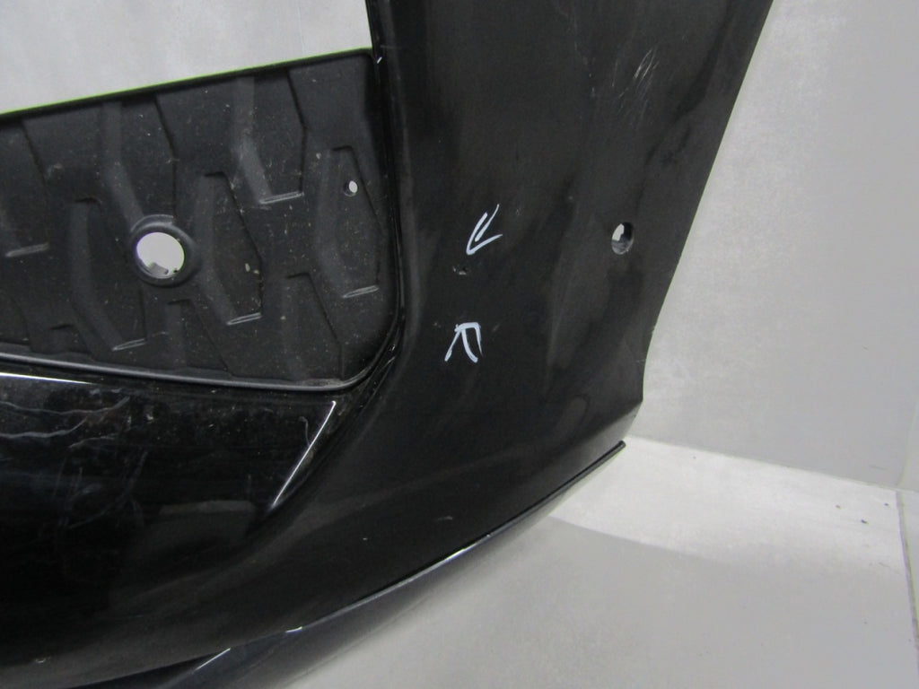 Prednji branik Audi Q3 83H 25-