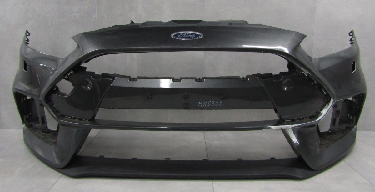 Prednji branik Ford Focus RS Mk3 LIFT 16-18