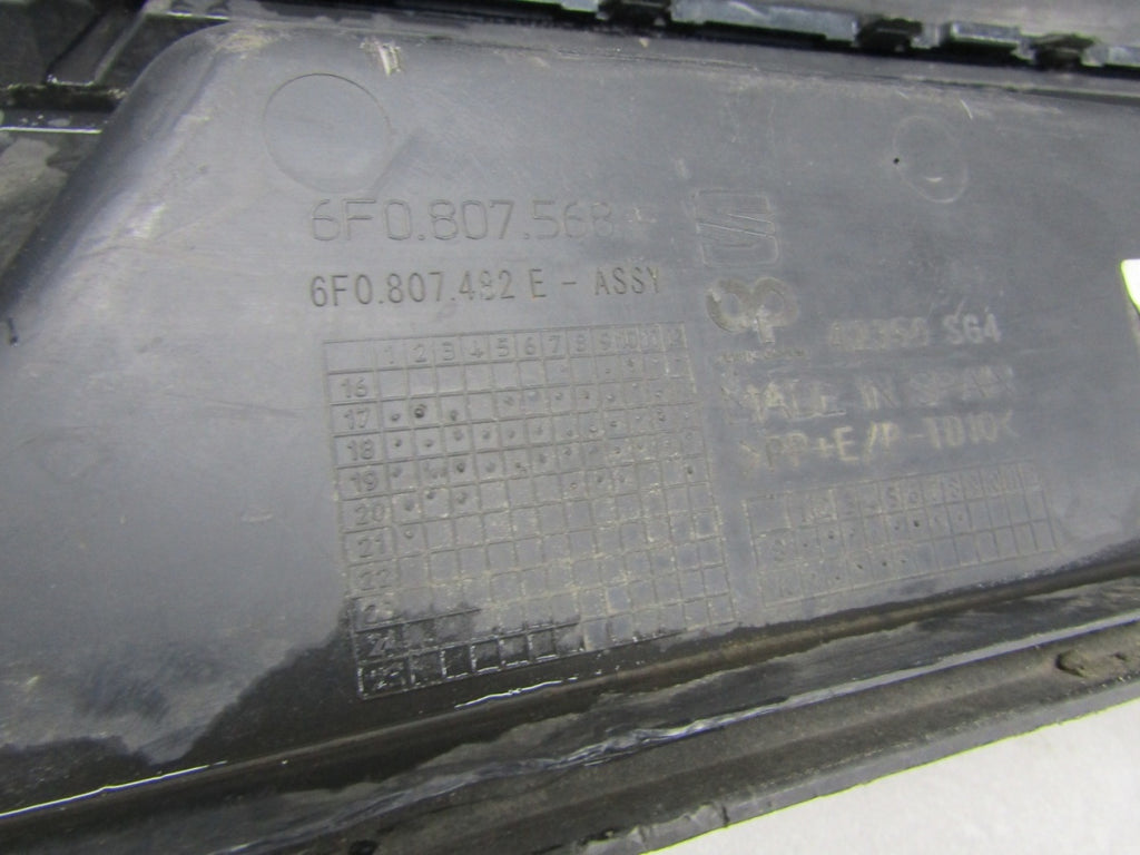 Zadnji branik Seat Ibiza 5 V 6F0 FR 17-25