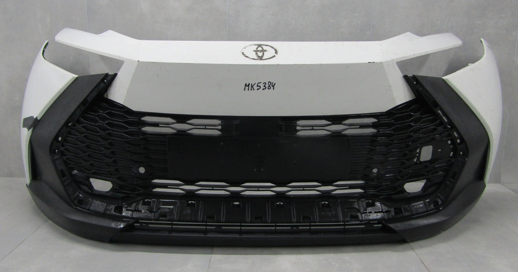 Prednji branik TOYOTA C-HR CHR II 23- (+ wzmocnenie)