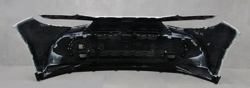 Prednji branik TOYOTA C-HR CHR II 23- (+ wzmocnenie)
