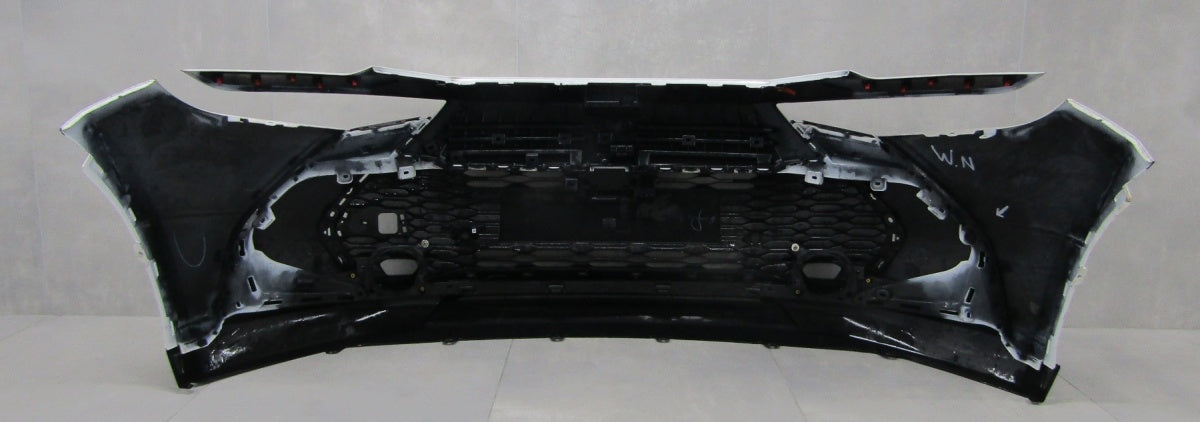 Prednji branik TOYOTA C-HR CHR II 23- (+ wzmocnenie)