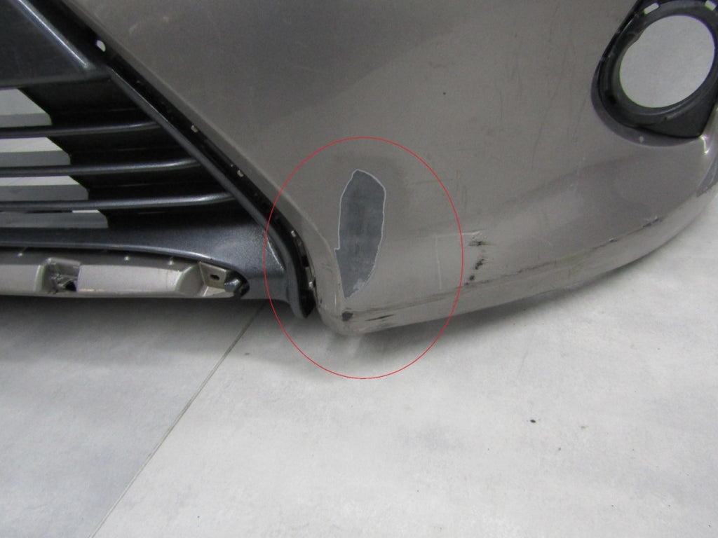 Prednji branik Toyota Auris 2 II 12-15 (+podłoga)
