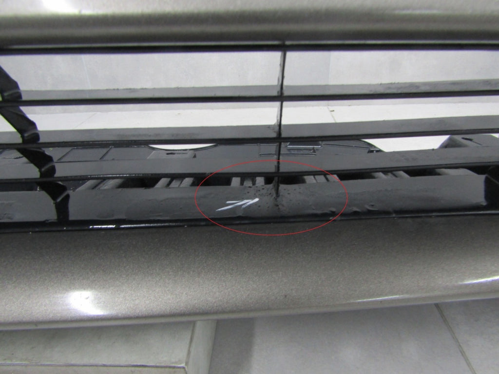 Prednji branik Toyota Avensis 3 III T27 Lift 15-18 (+Podłoga)