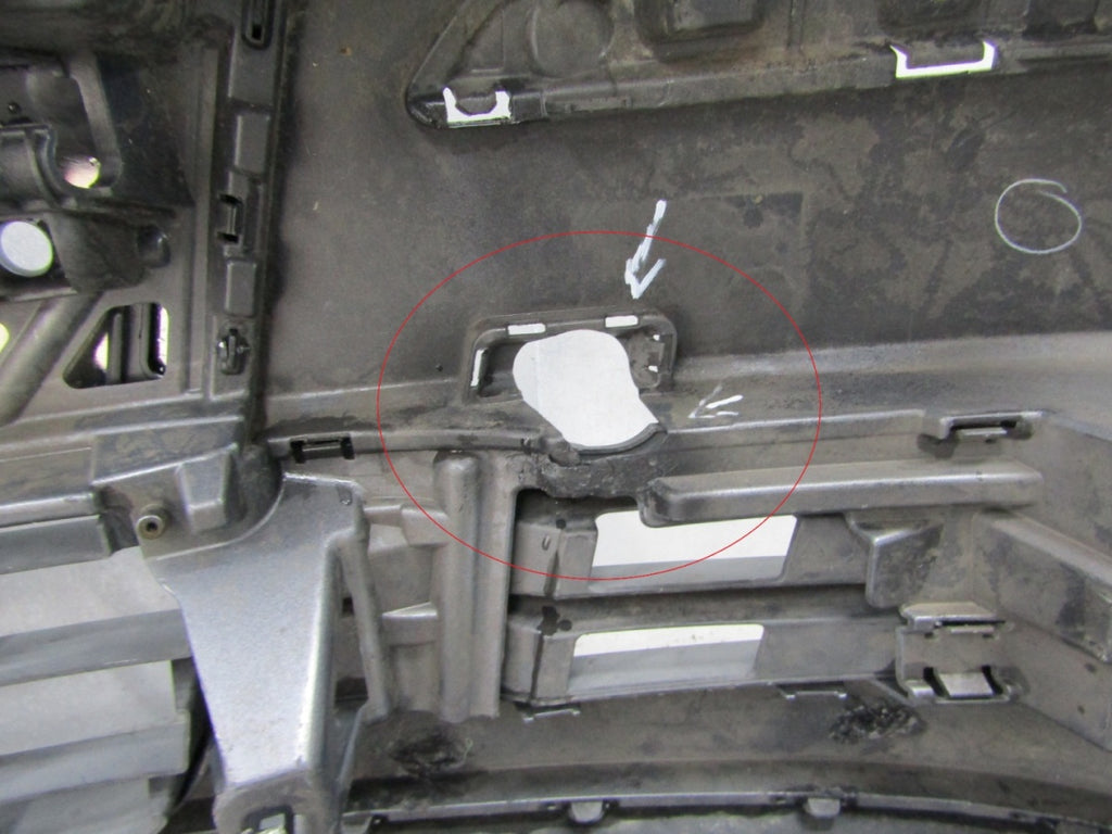 Prednji branik Volkswagen VW TOURAN 1T0 CROSS LIFT 06-10