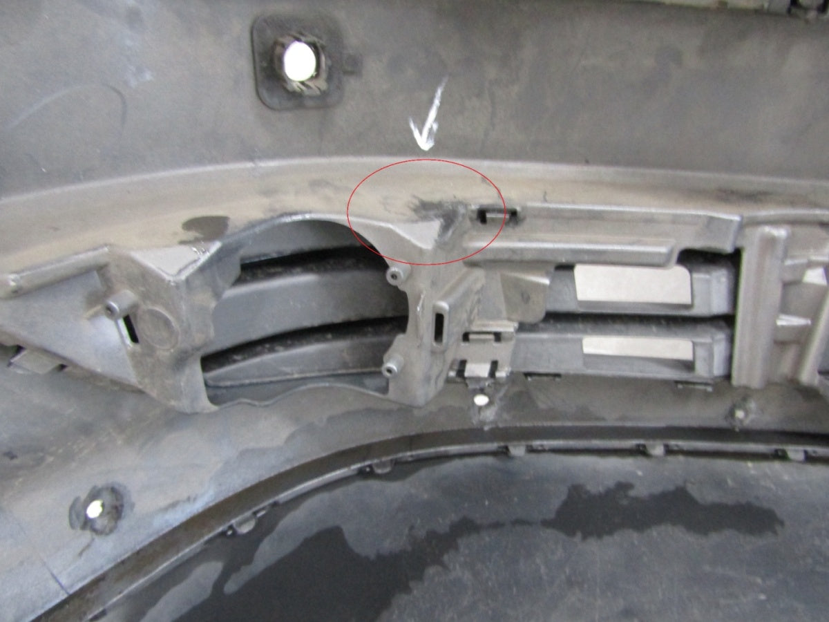 Prednji branik Volkswagen VW TOURAN 1T0 CROSS LIFT 06-10