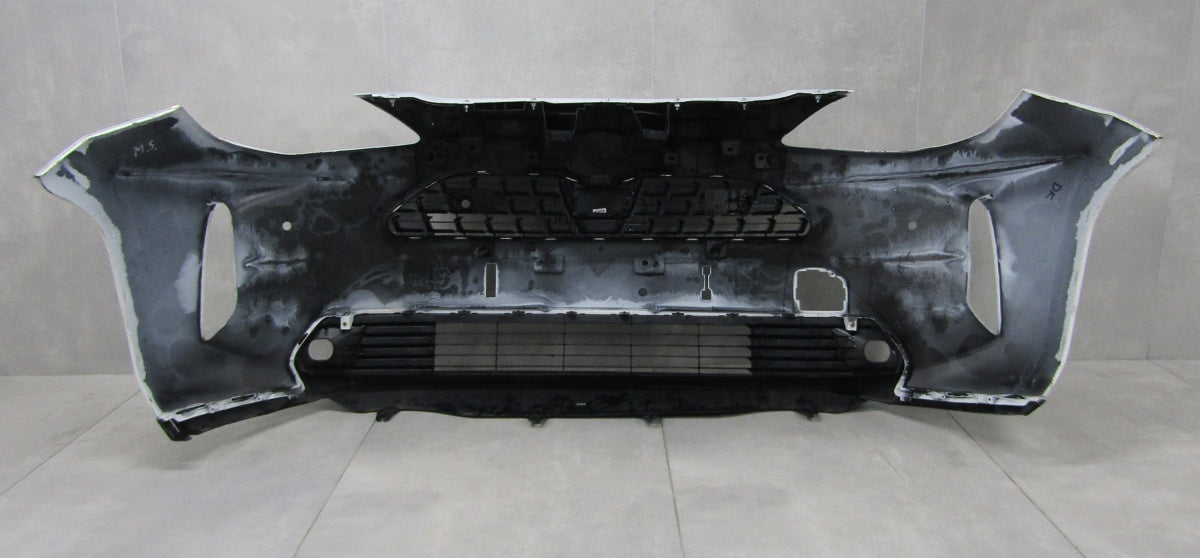 Prednji branik Toyota Yaris Cross 21-