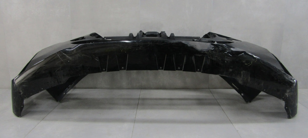 Prednji branik BMW 7 G70 M paket 22-25