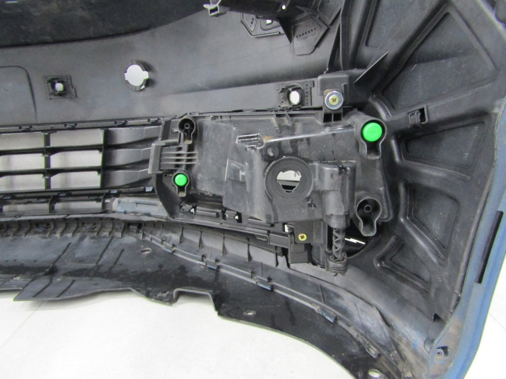 Prednji branik Volkswagen VW Touran 2 II 5TA 15- / + halogeny
