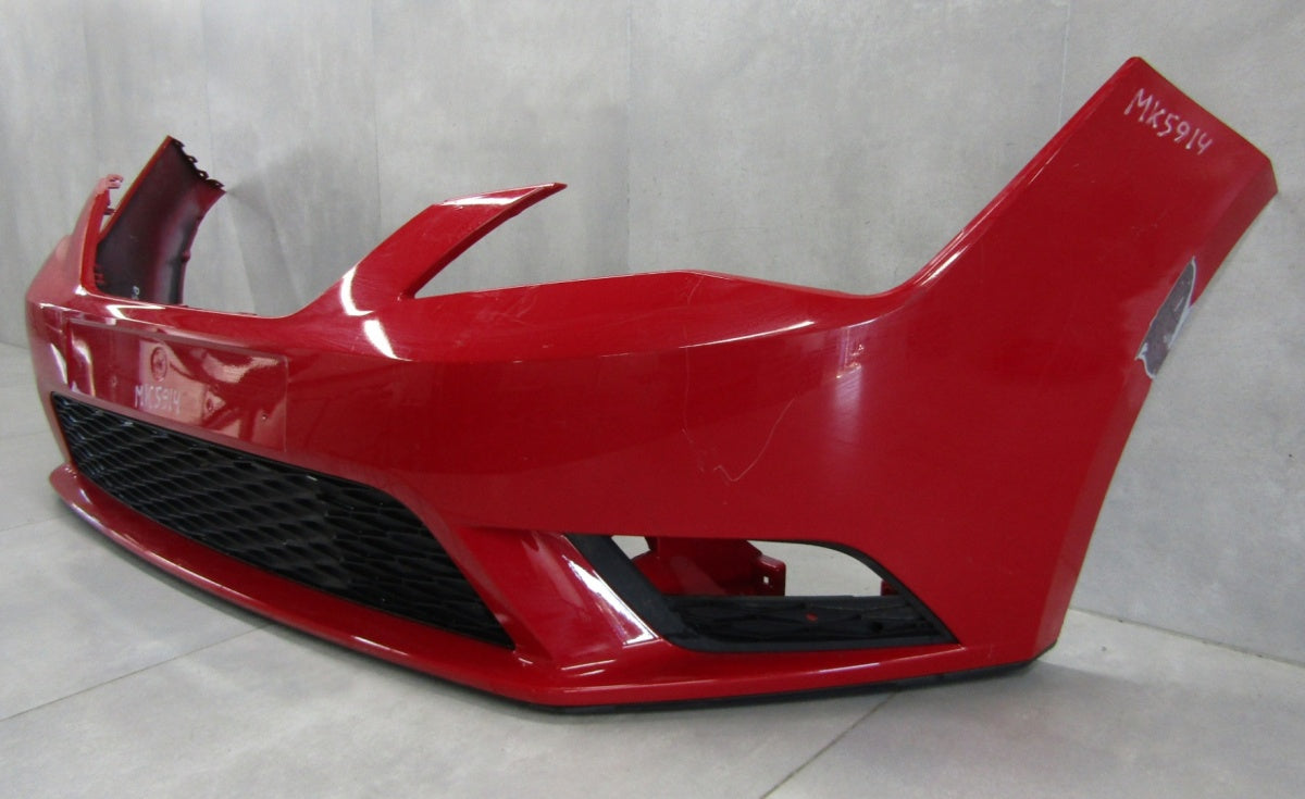 Prednji branik Seat Leon 3 III 5F0 12-16 / +halogen