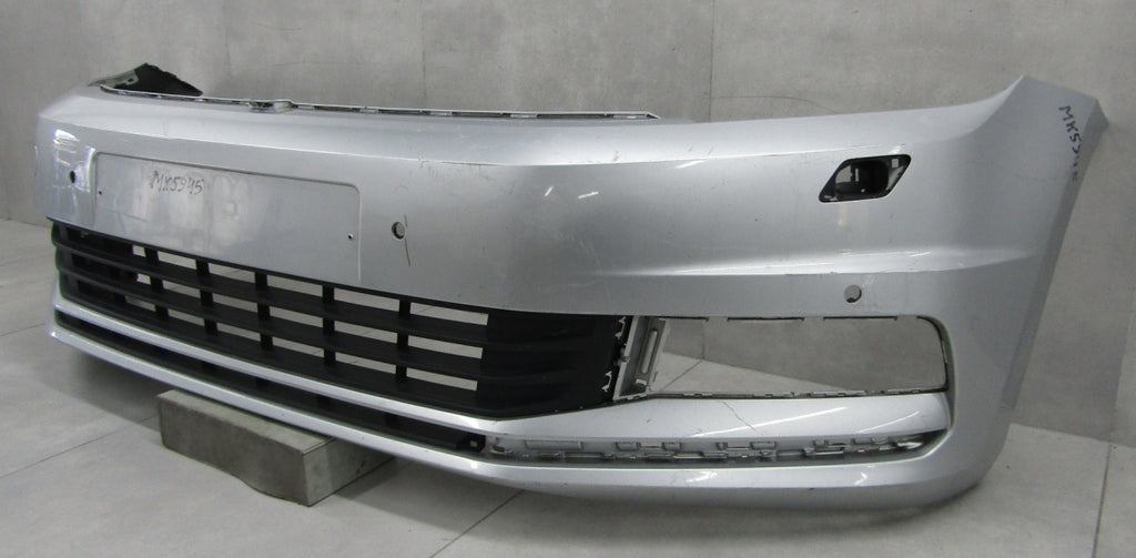 Prednji branik Volkswagen VW Touran 2 II 5TA 15-