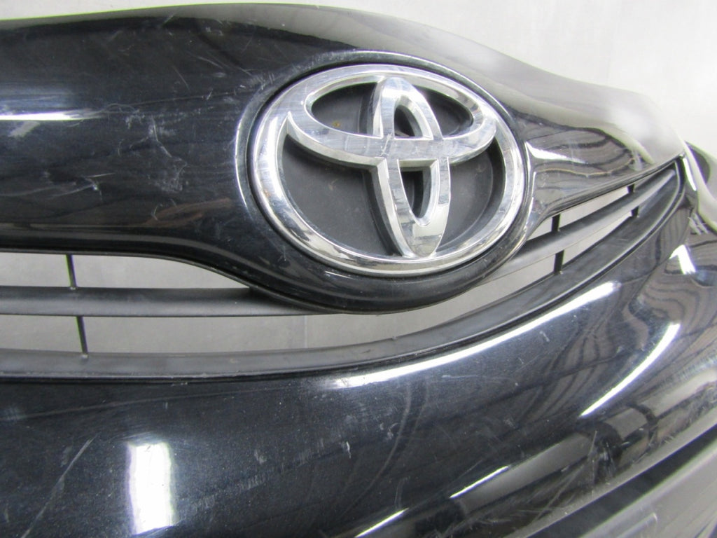 Prednji branik Toyota Aygo I 2gi lift 12-14