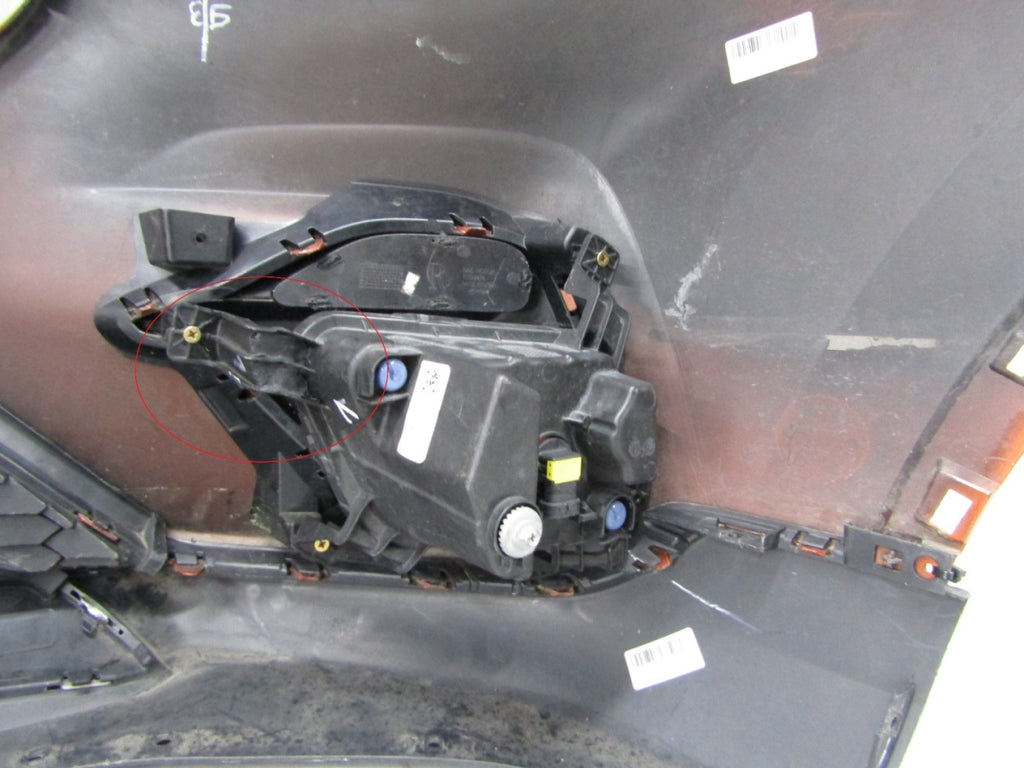 Prednji branik MG ZS I LIFT 20-23 / + 1 Halogen