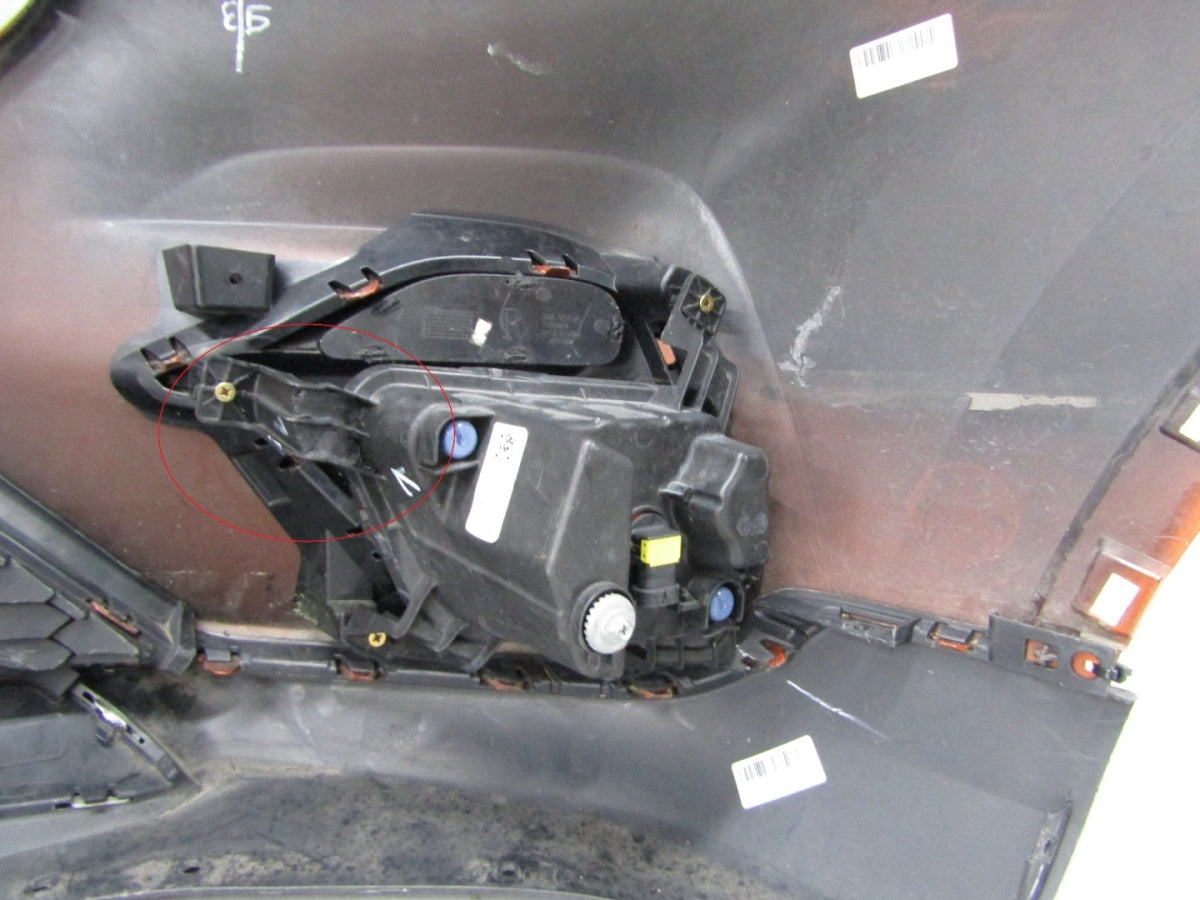 Prednji branik MG ZS I LIFT 20-23 / + 1 Halogen