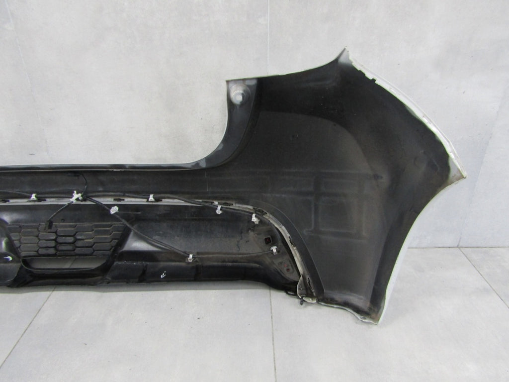 Zadnji branik Toyota Yaris 4 IV GR SPORT 22- / + wiązka