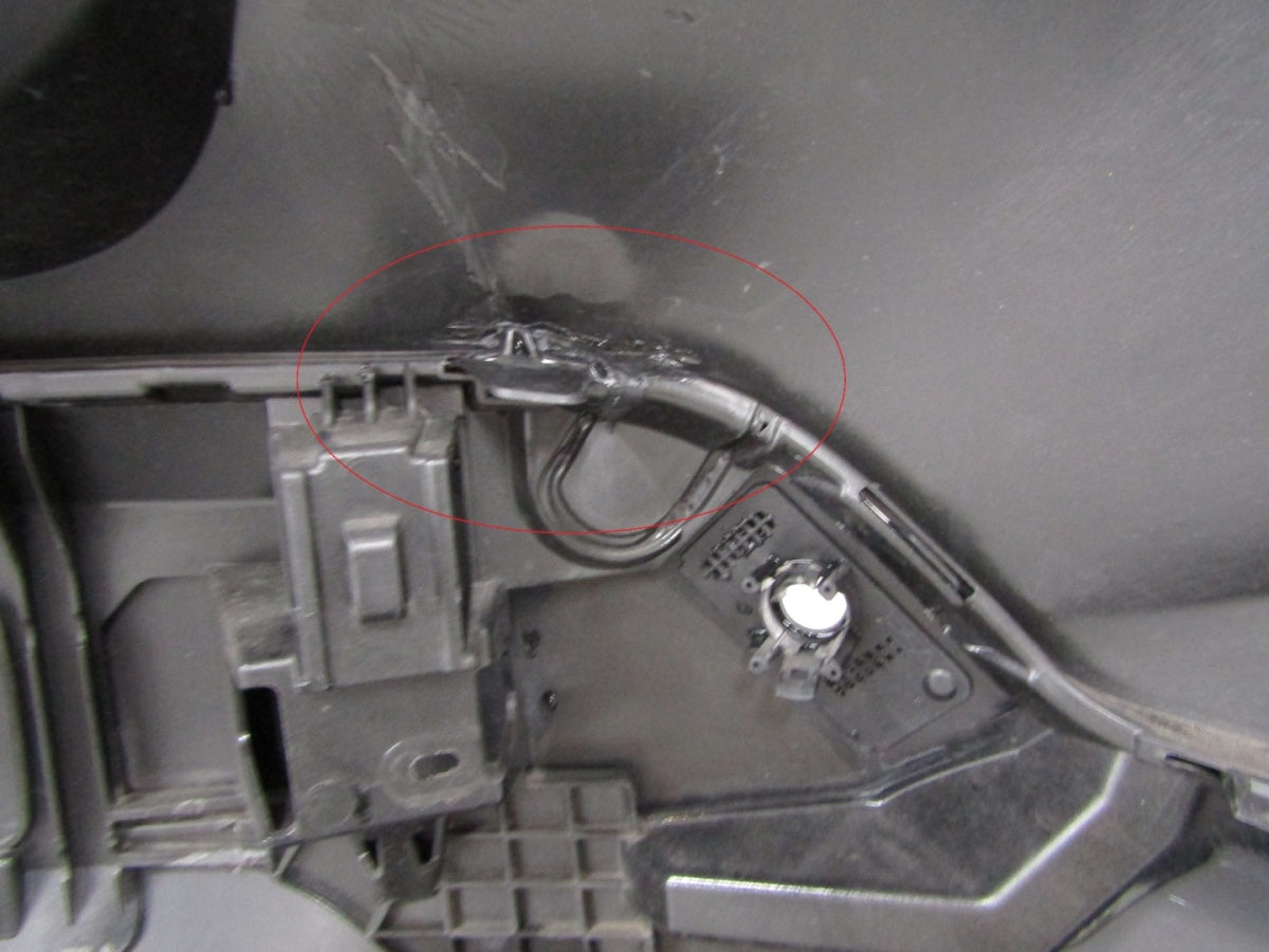 Zadnji branik Citroen C4 3 III 20-