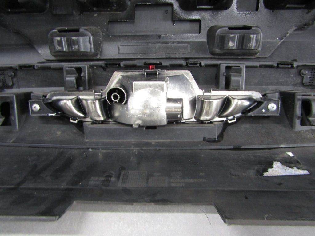 Zadnji branik Citroen C4 3 III 20-