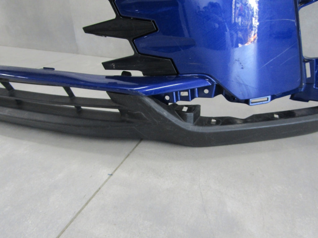 Prednji branik LEXUS LBX 23-