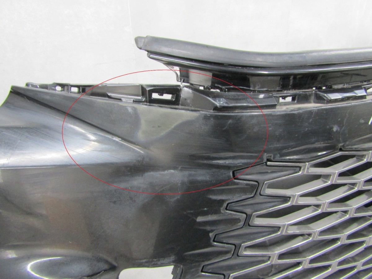 Prednji branik LEXUS LBX 23-